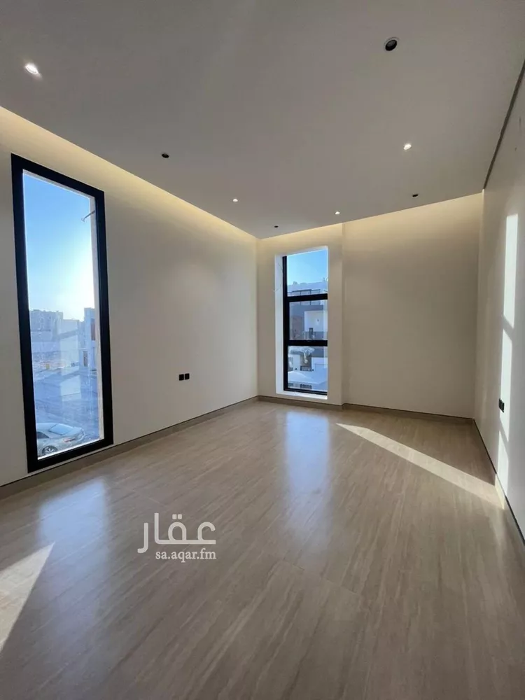 فيلا للبيع في شارع أبي العباس الصقلي, حي المهدية, مدينة الرياض, منطقة الرياض 14