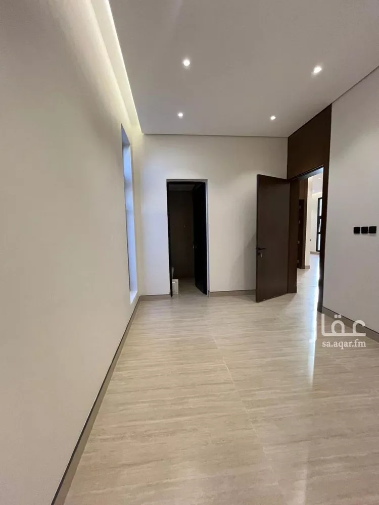 فيلا للبيع في شارع أبي العباس الصقلي, حي المهدية, مدينة الرياض, منطقة الرياض 23