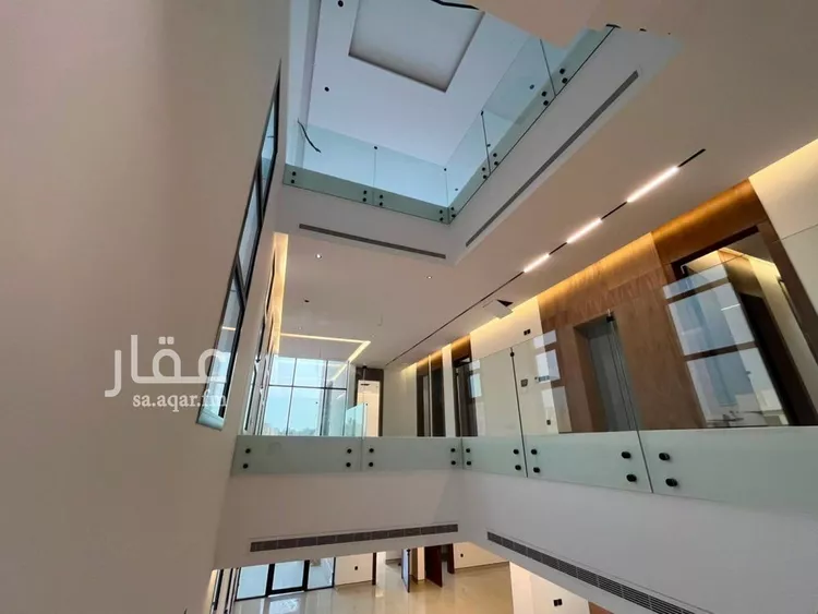 فيلا للبيع في شارع أبي زرعة الهمذاني, حي المهدية, مدينة الرياض, منطقة الرياض 22