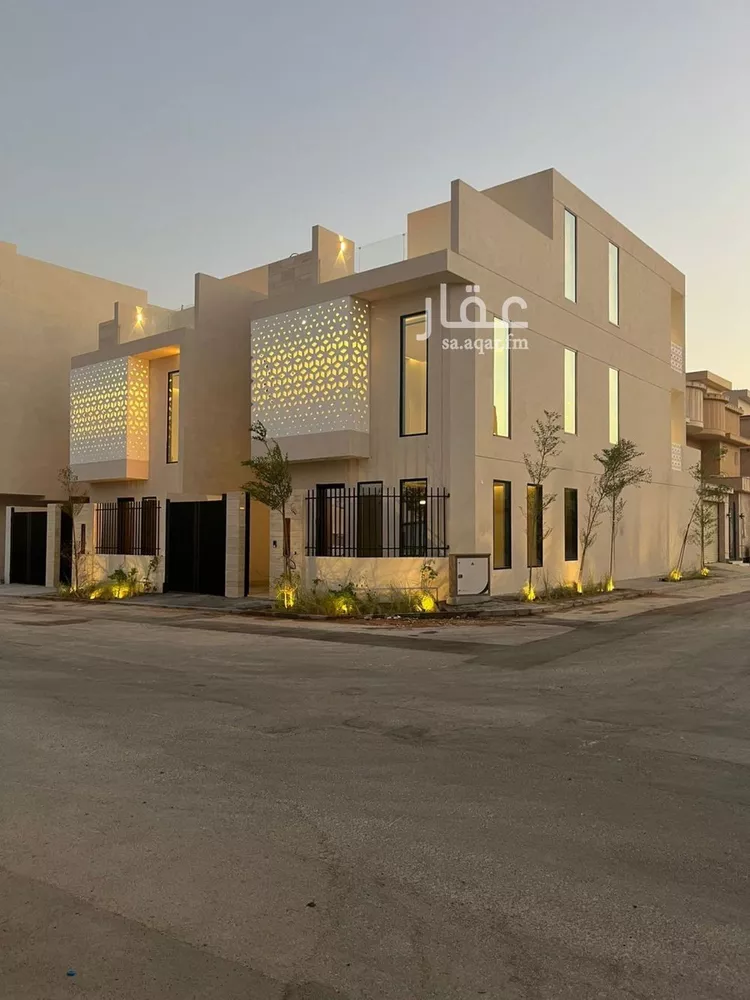 Villa for Sale in Riyadh Al Mahdiyah صورة 3