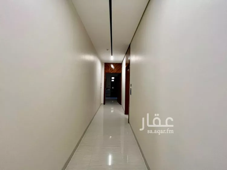 شقة للبيع في شارع عبداللطيف بن المبارك, حي المهدية, مدينة الرياض, منطقة الرياض 18
