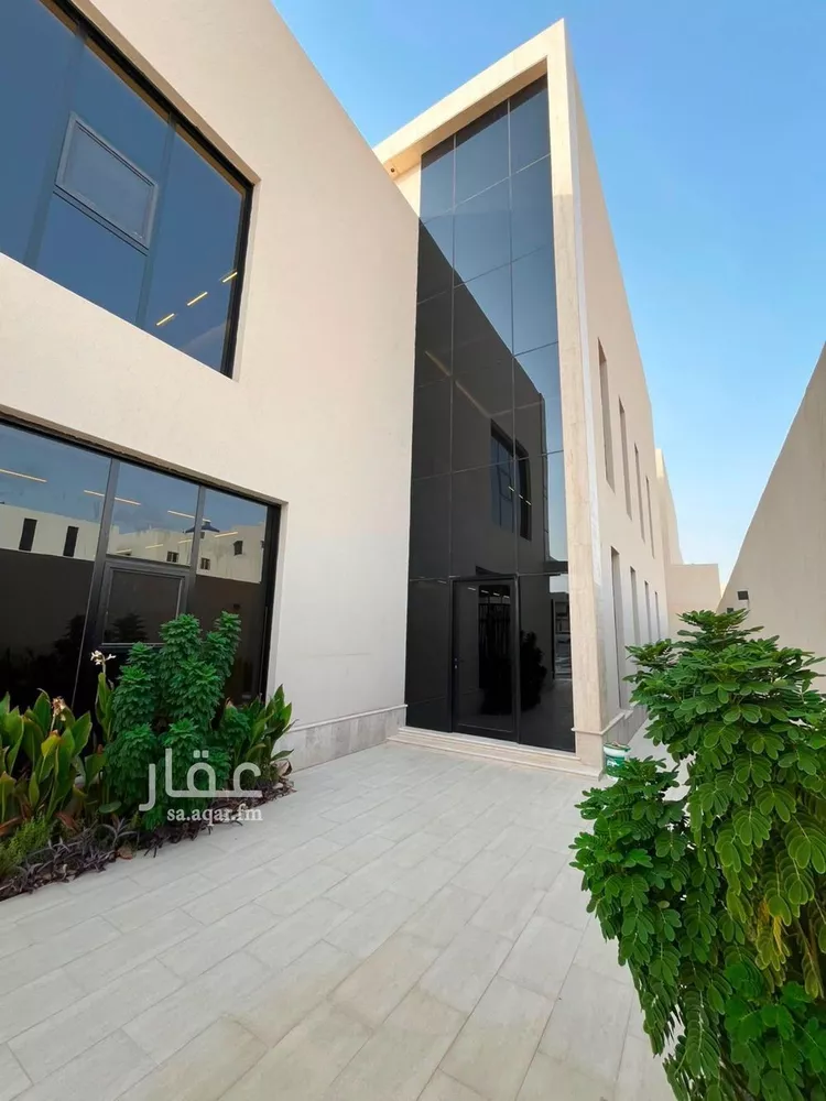 Villa for Sale in Riyadh Al Mahdiyah صورة 4