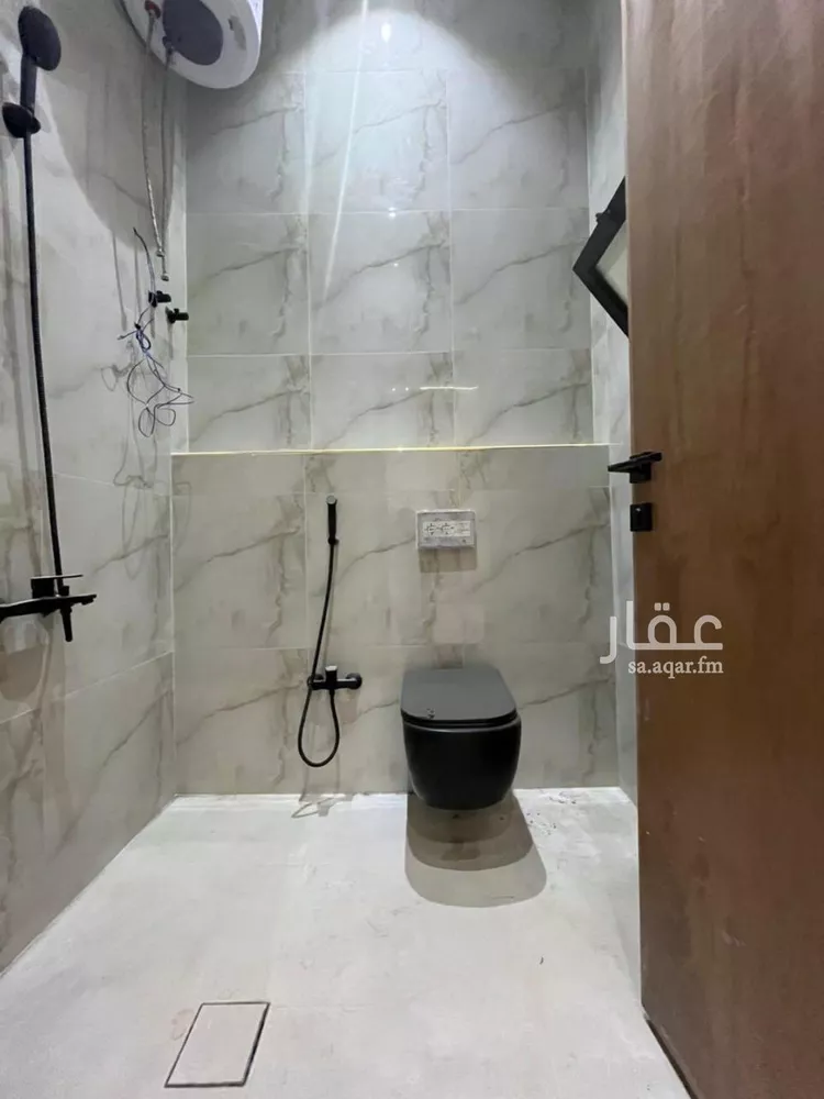 Floor for Sale in Riyadh Tuwaiq 6