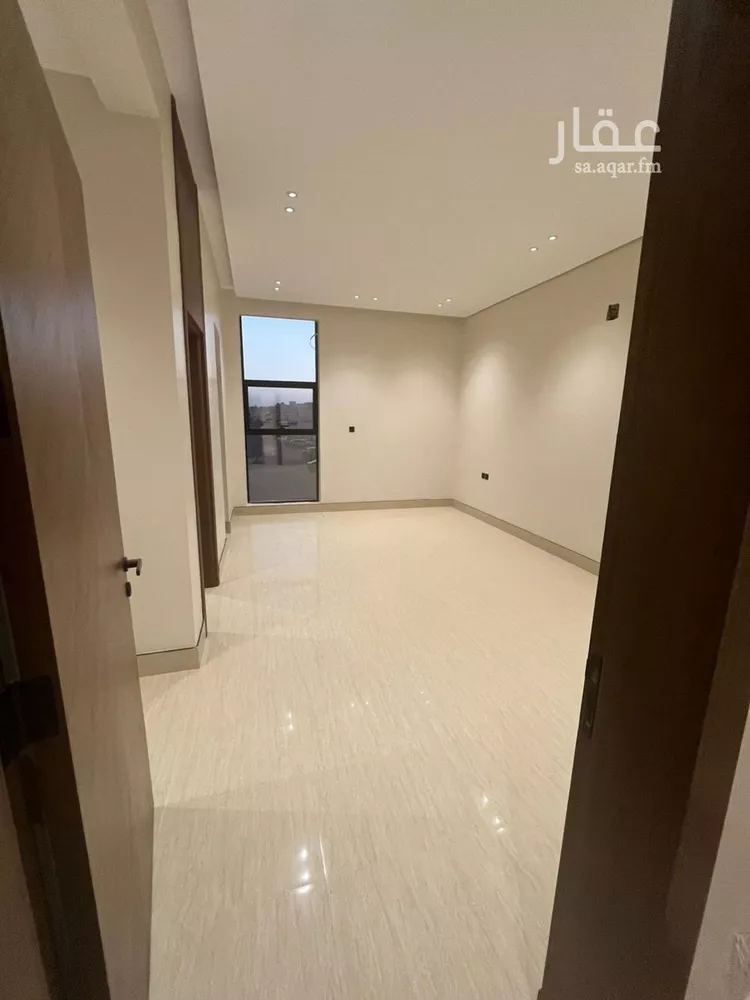 Villa for Sale in Riyadh Al Mahdiyah 14