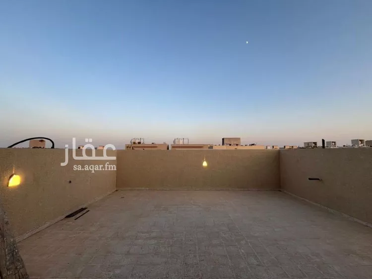 فيلا للبيع في شارع أبي الشيخ الأصبهاني, حي المهدية, مدينة الرياض, منطقة الرياض 23