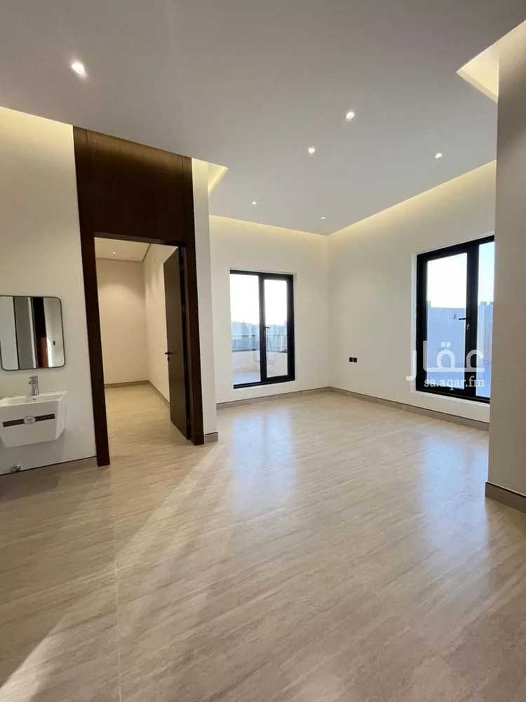 فيلا للبيع في شارع أبي العباس الصقلي, حي المهدية, مدينة الرياض, منطقة الرياض 21