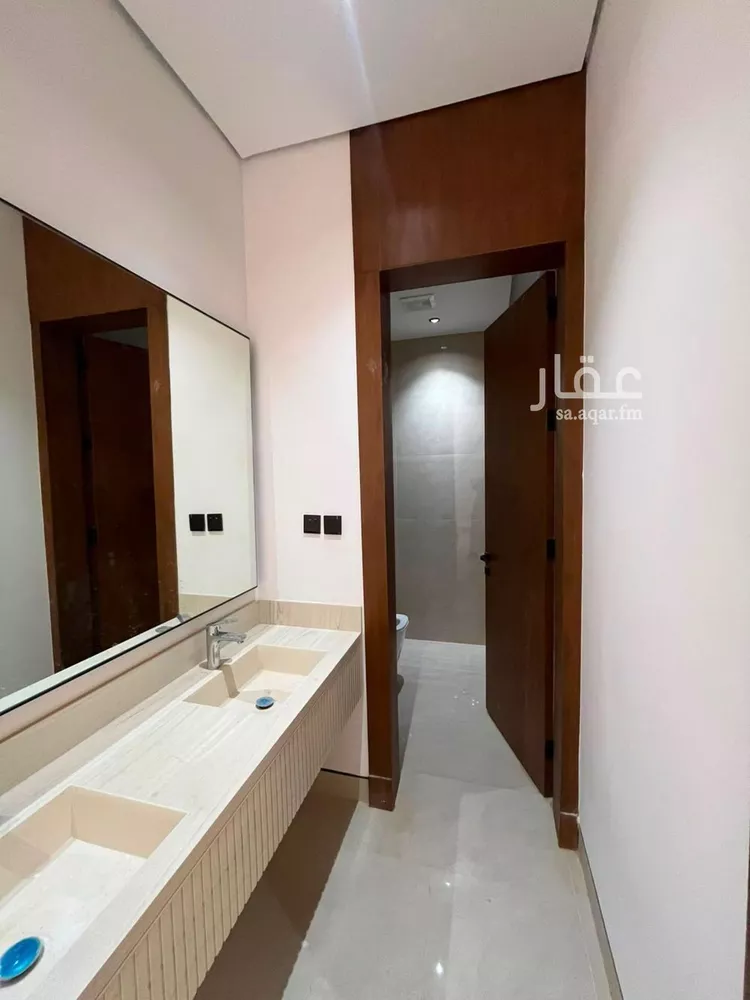 فيلا للبيع في شارع أبي زرعة الهمذاني, حي المهدية, مدينة الرياض, منطقة الرياض 14