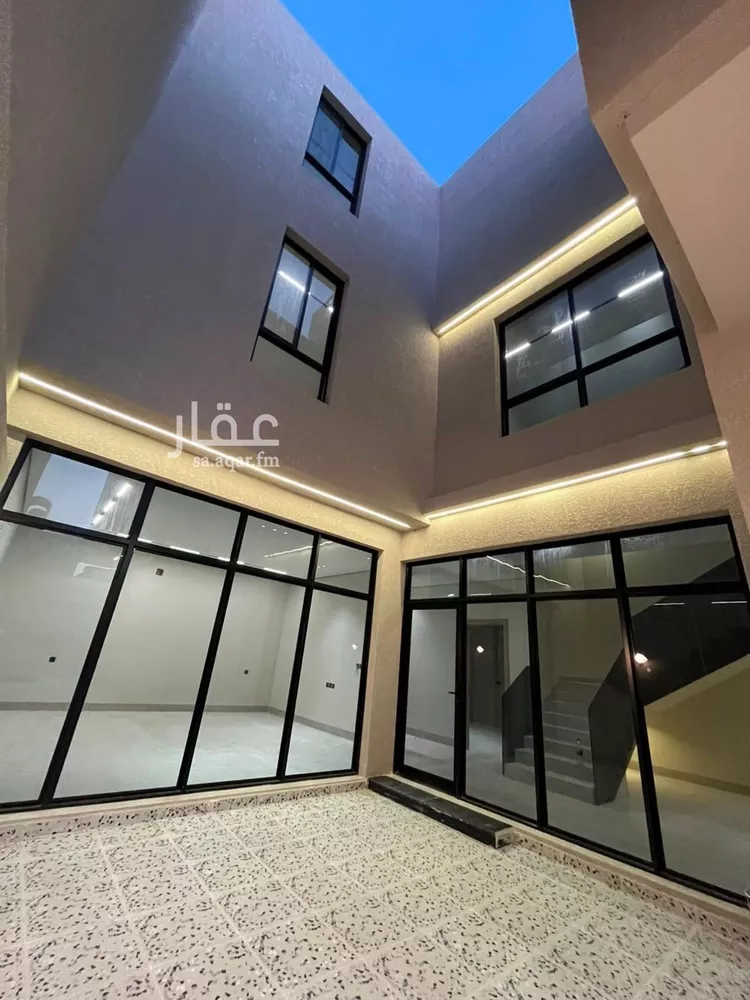 Villa for Sale in Riyadh Al Mahdiyah 13