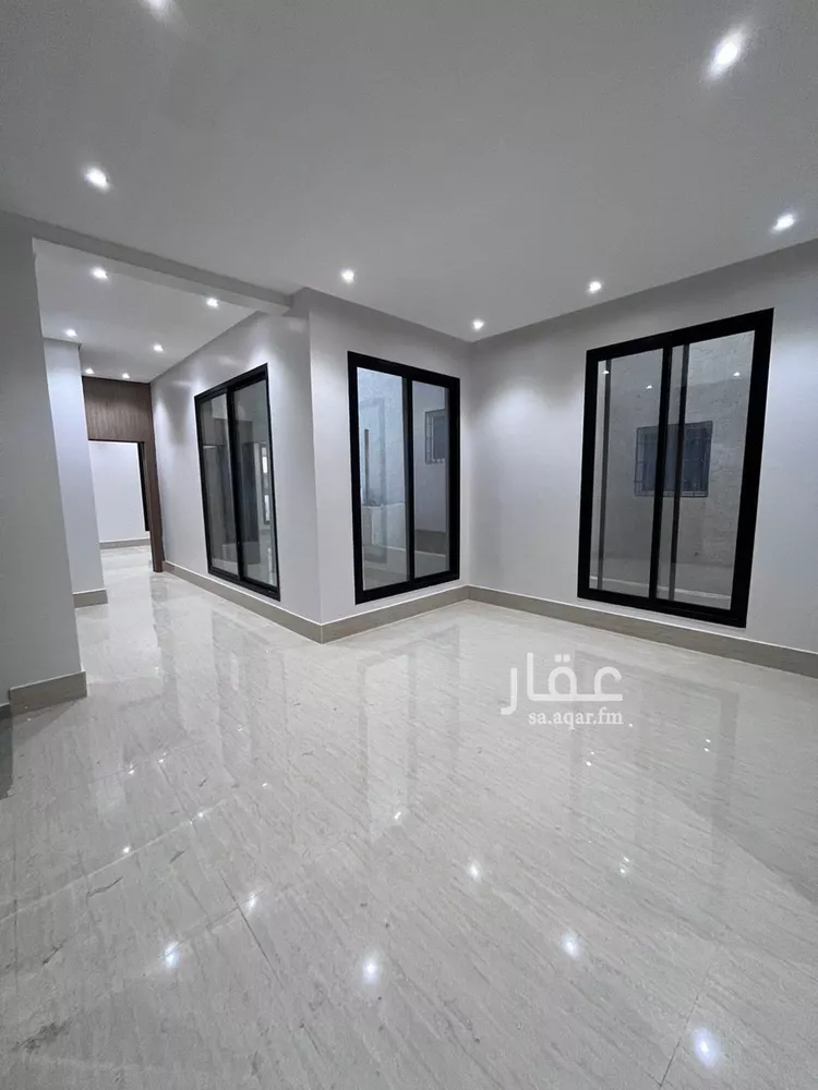 Villa for Sale in Riyadh Al Mahdiyah 15