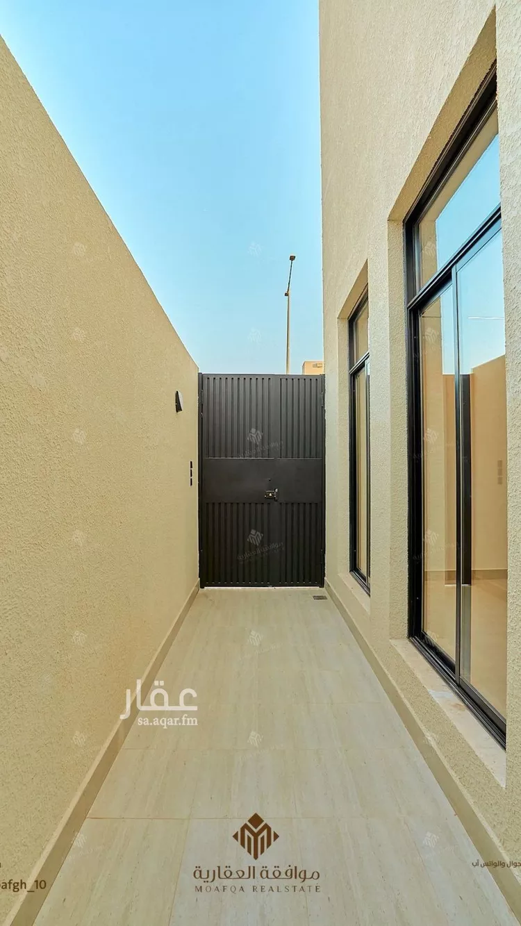 فيلا للبيع في شارع أبي الشيخ الأصبهاني, حي المهدية, مدينة الرياض, منطقة الرياض 23