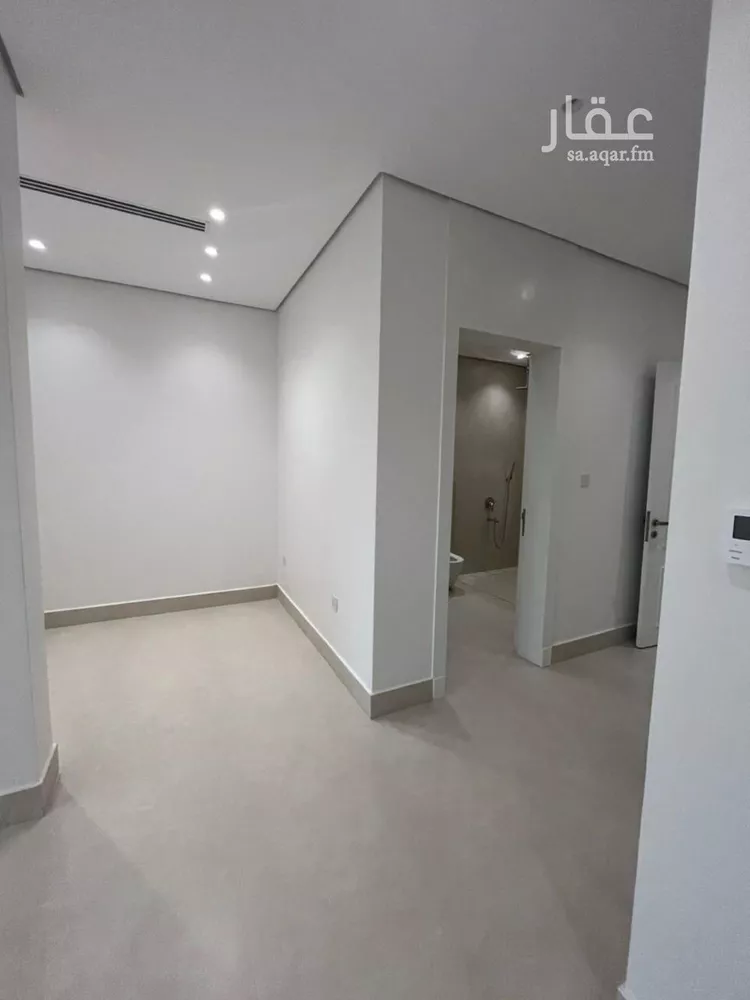 Villa for Sale in Riyadh Al Mahdiyah صورة 4