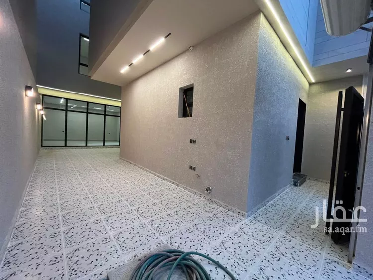 Villa for Sale in Riyadh Al Mahdiyah 14