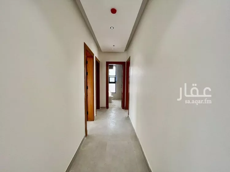 شقة للبيع في شارع ابن صدقة الغرافي, حي المهدية, مدينة الرياض, منطقة الرياض 8