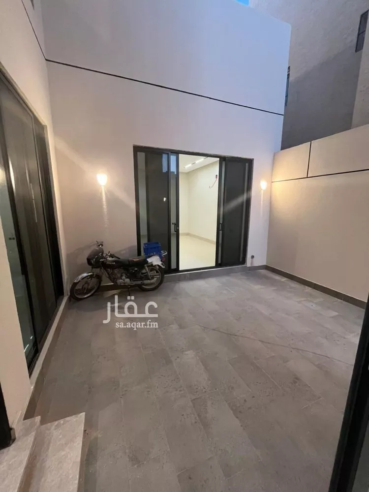 Villa for Sale in Riyadh Al Mahdiyah 9