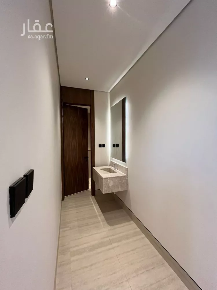 Villa for Sale in Riyadh Al Mahdiyah صورة 2