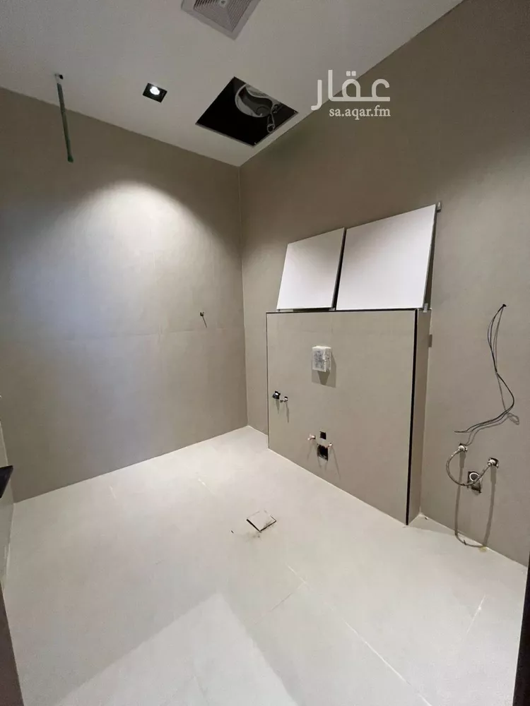 Villa for Sale in Riyadh Al Mahdiyah 14