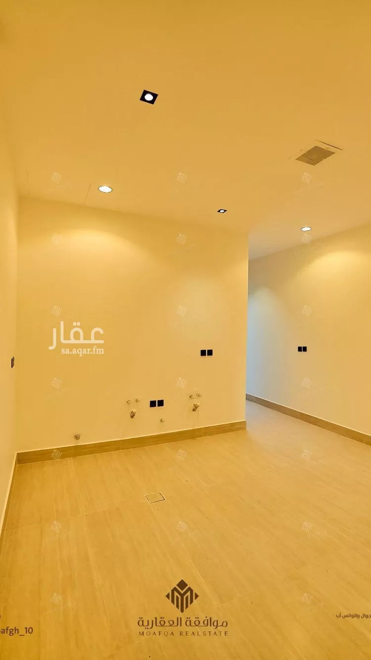 فيلا للبيع في شارع أحمد بن الحسن الأنصاري, حي المهدية, مدينة الرياض, منطقة الرياض 21