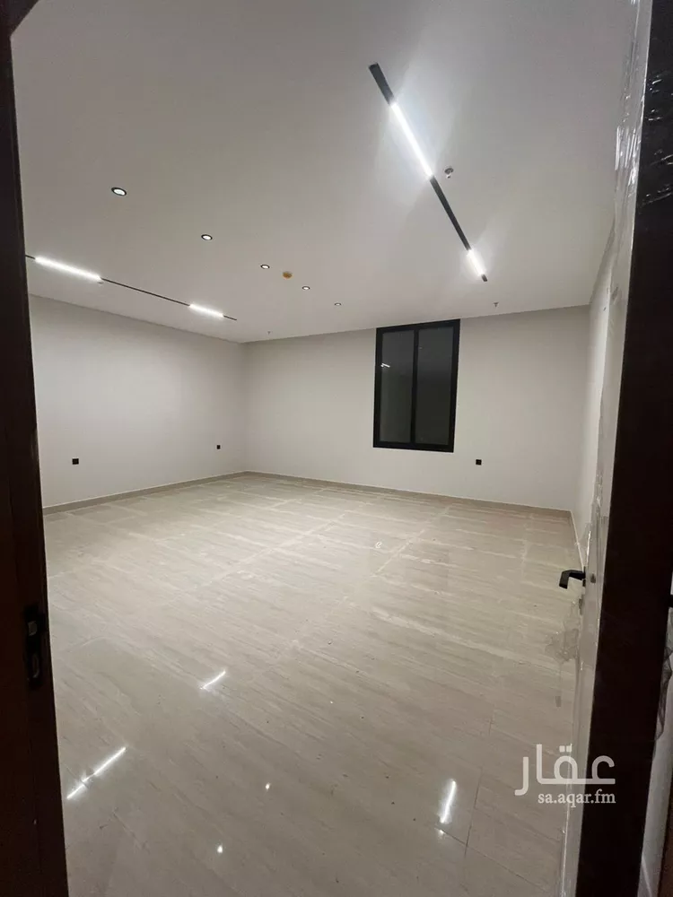 شقة للبيع في شارع أحمد بن علي بن السمين, حي المهدية, مدينة الرياض, منطقة الرياض 7
