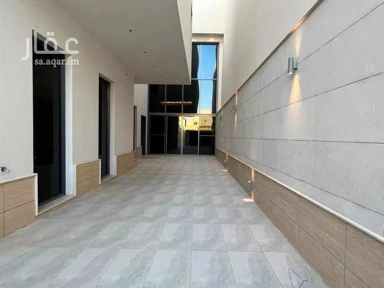فيلا للبيع في شارع أبي الحسن الأسفرائيني, حي المهدية, مدينة الرياض, منطقة الرياض 7