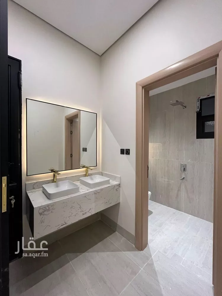 Villa for Sale in Riyadh Al Mahdiyah 20