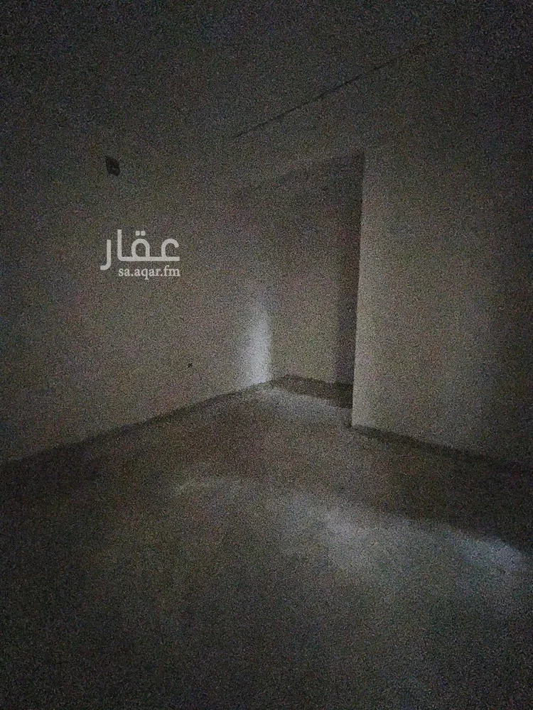 فيلا للبيع في شارع مصطفى بن محمد العروسي, حي المهدية, مدينة الرياض, منطقة الرياض 7