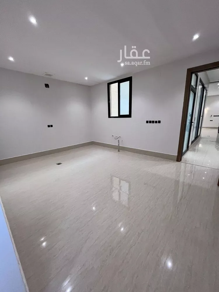 Villa for Sale in Riyadh Al Mahdiyah 18