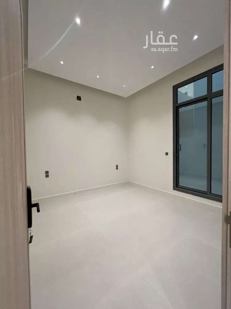 فيلا للبيع في شارع ابن سحيم, حي المهدية, مدينة الرياض, منطقة الرياض 21