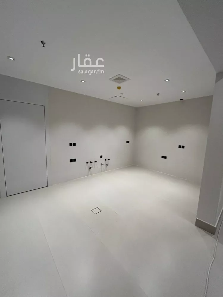 شقة للبيع في شارع عفيف الدين الثقفي, حي المهدية, مدينة الرياض, منطقة الرياض 20