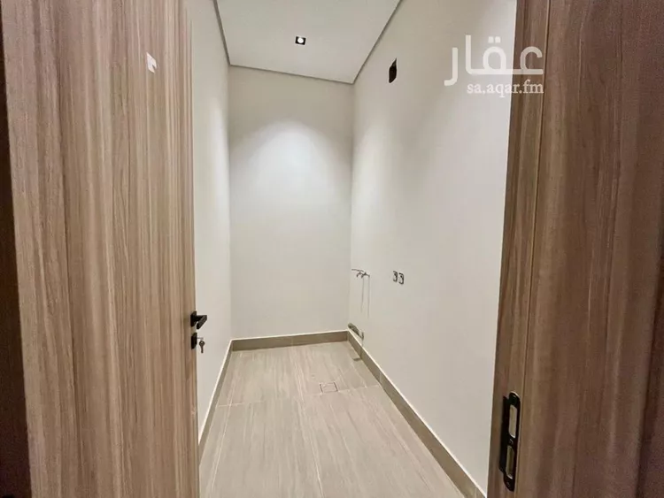 Apartment for Sale in Riyadh Al Mahdiyah 11