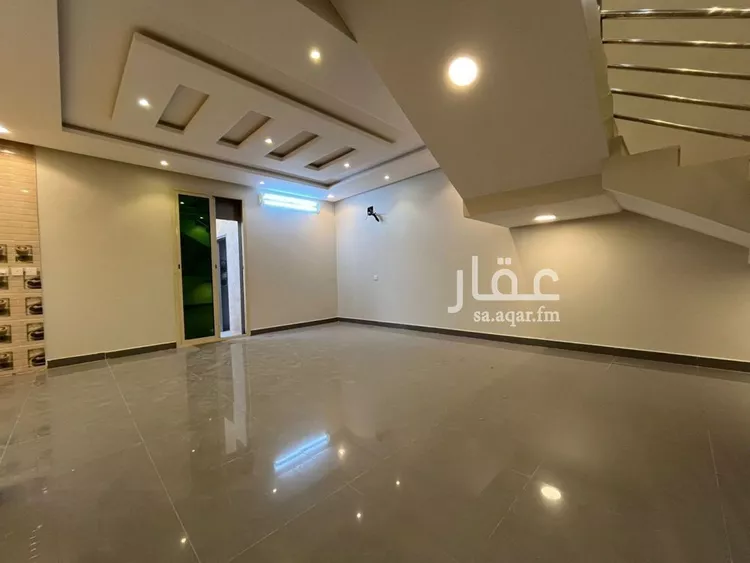 شقة للبيع في شارع ينبع, حي ظهرة لبن, مدينة الرياض, منطقة الرياض صورة 2