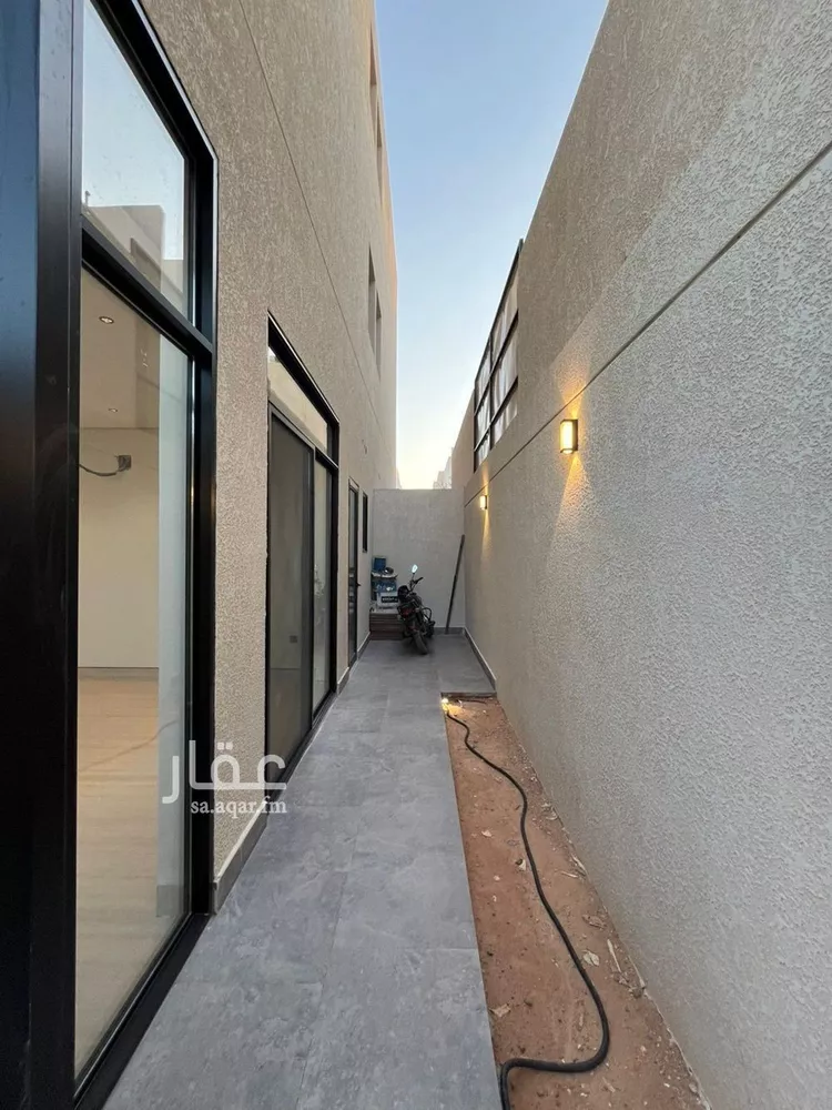 فيلا للبيع في شارع مليح بن طريف, حي المهدية, مدينة الرياض, منطقة الرياض 6