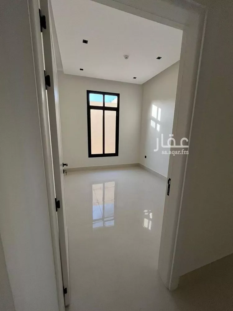 شقة للبيع في شارع عبدالعزيز بن إسماعيل, حي المهدية, مدينة الرياض, منطقة الرياض 16