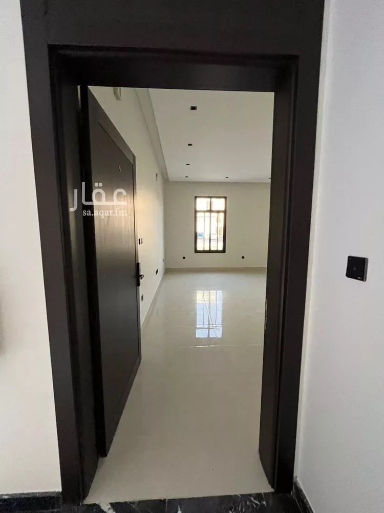 شقة للبيع في شارع عبدالعزيز بن إسماعيل, حي المهدية, مدينة الرياض, منطقة الرياض 14