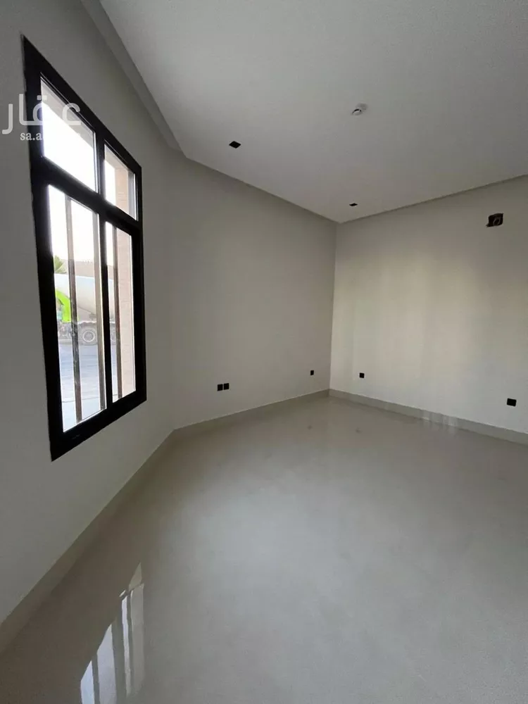 شقة للبيع في شارع عبدالعزيز بن إسماعيل, حي المهدية, مدينة الرياض, منطقة الرياض 24