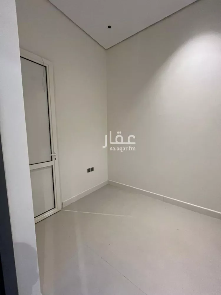 فيلا للبيع في شارع ابن سحيم, حي المهدية, مدينة الرياض, منطقة الرياض 19