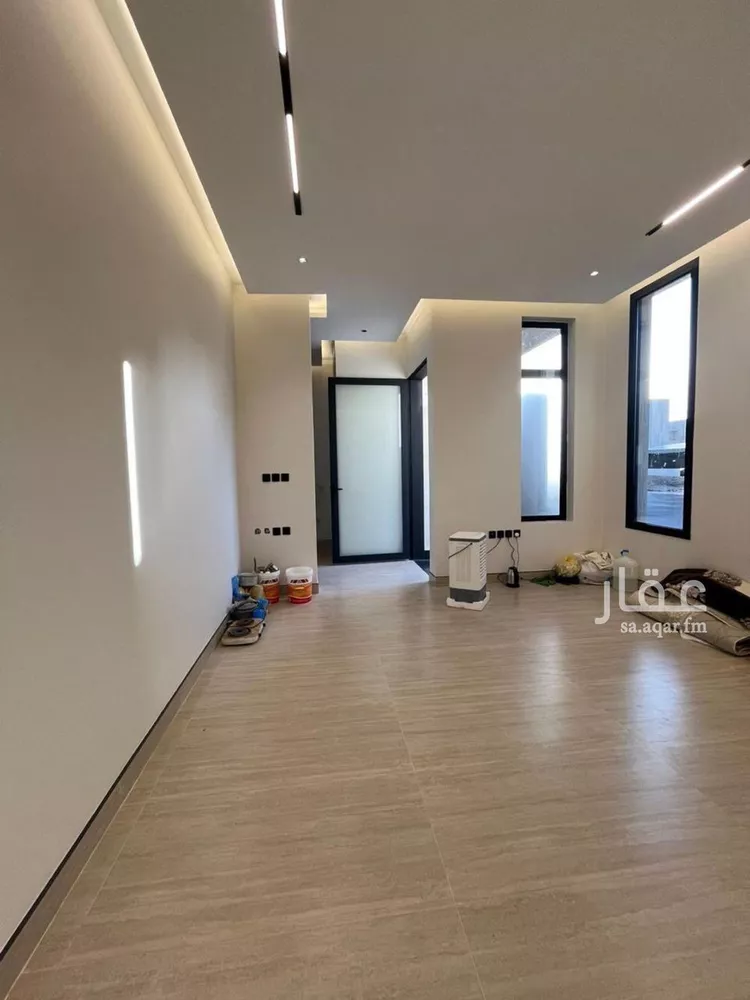 فيلا للبيع في شارع أبي العباس الصقلي, حي المهدية, مدينة الرياض, منطقة الرياض 10