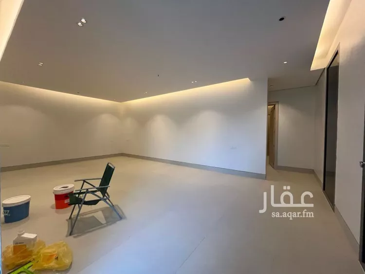 فيلا للبيع في شارع أبي الحسن الأسفرائيني, حي المهدية, مدينة الرياض, منطقة الرياض 10