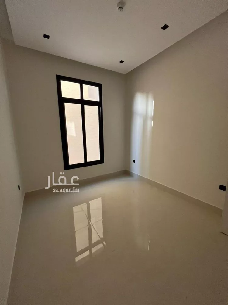 شقة للبيع في شارع عبدالعزيز بن إسماعيل, حي المهدية, مدينة الرياض, منطقة الرياض 26
