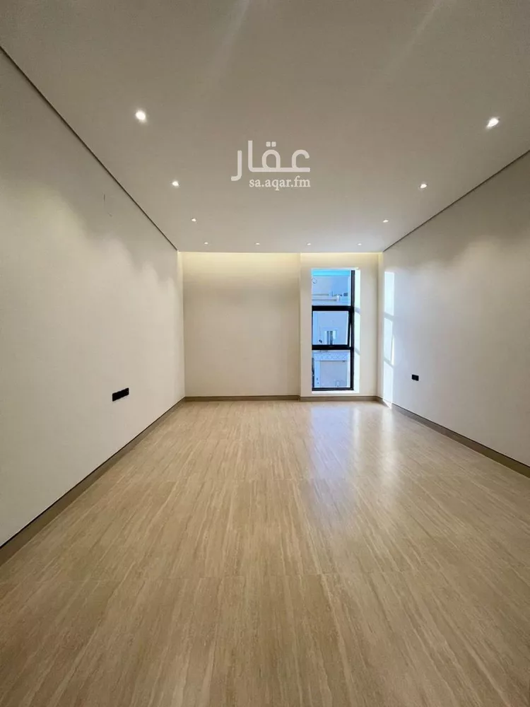 فيلا للبيع في شارع أبي العباس الصقلي, حي المهدية, مدينة الرياض, منطقة الرياض 18