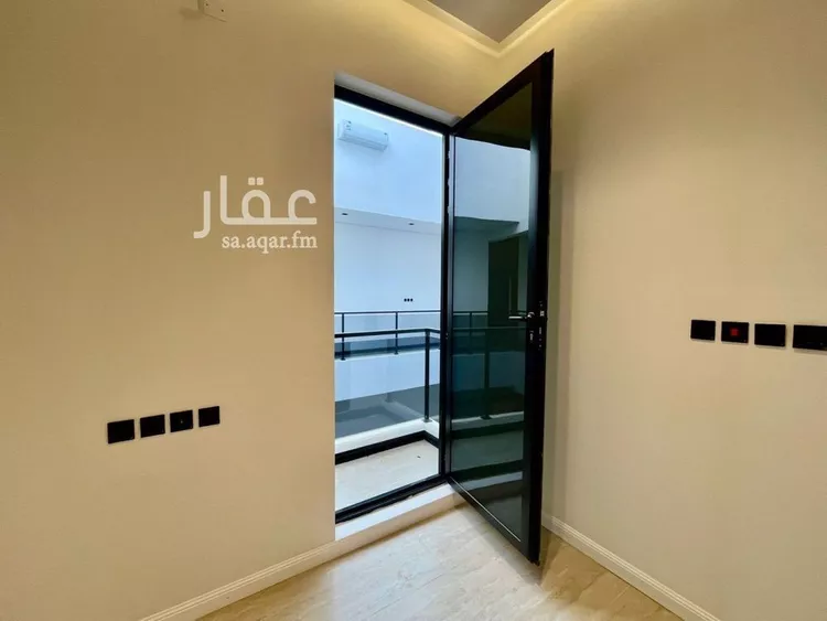 شقة للبيع في شارع ابن المجدي, حي المهدية, مدينة الرياض, منطقة الرياض 15