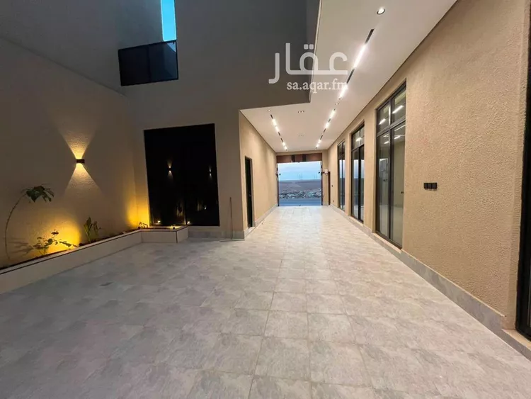 فيلا للبيع في شارع سعيد بن نافع, حي المهدية, مدينة الرياض, منطقة الرياض صورة 4