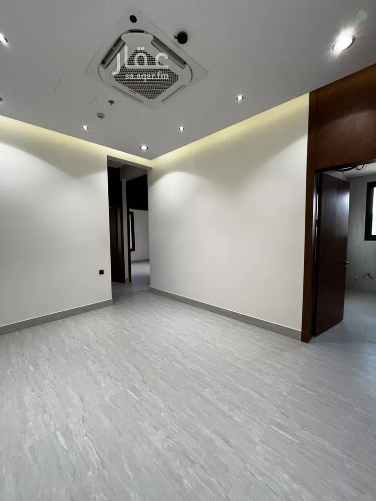 Apartment for Sale in Riyadh Al Mahdiyah 10