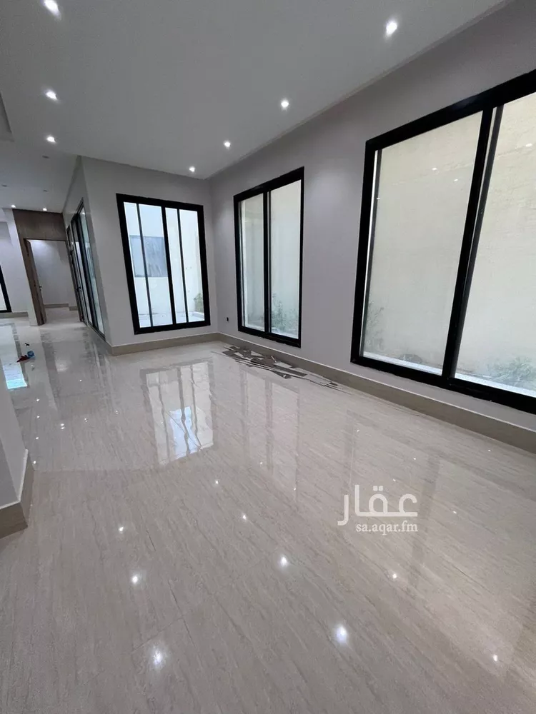 Villa for Sale in Riyadh Al Mahdiyah 6