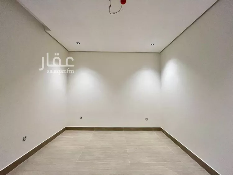 شقة للبيع في شارع أحمد بن الحسن الأنصاري, حي المهدية, مدينة الرياض, منطقة الرياض 15