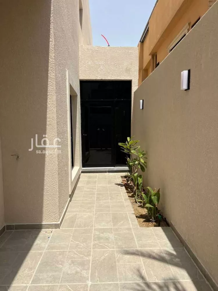 دور للبيع في شارع أحمد الواسطي, حي الزهرة, مدينة الرياض, منطقة الرياض صورة 2