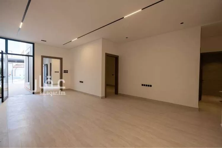 Floor for Sale in Riyadh Az Zahrah