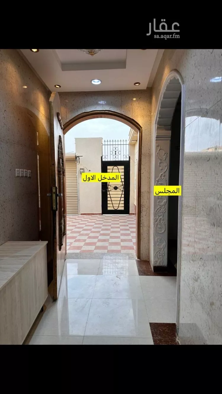 فيلا للبيع في شارع المركب, حي ظهرة لبن, مدينة الرياض, منطقة الرياض صورة 3