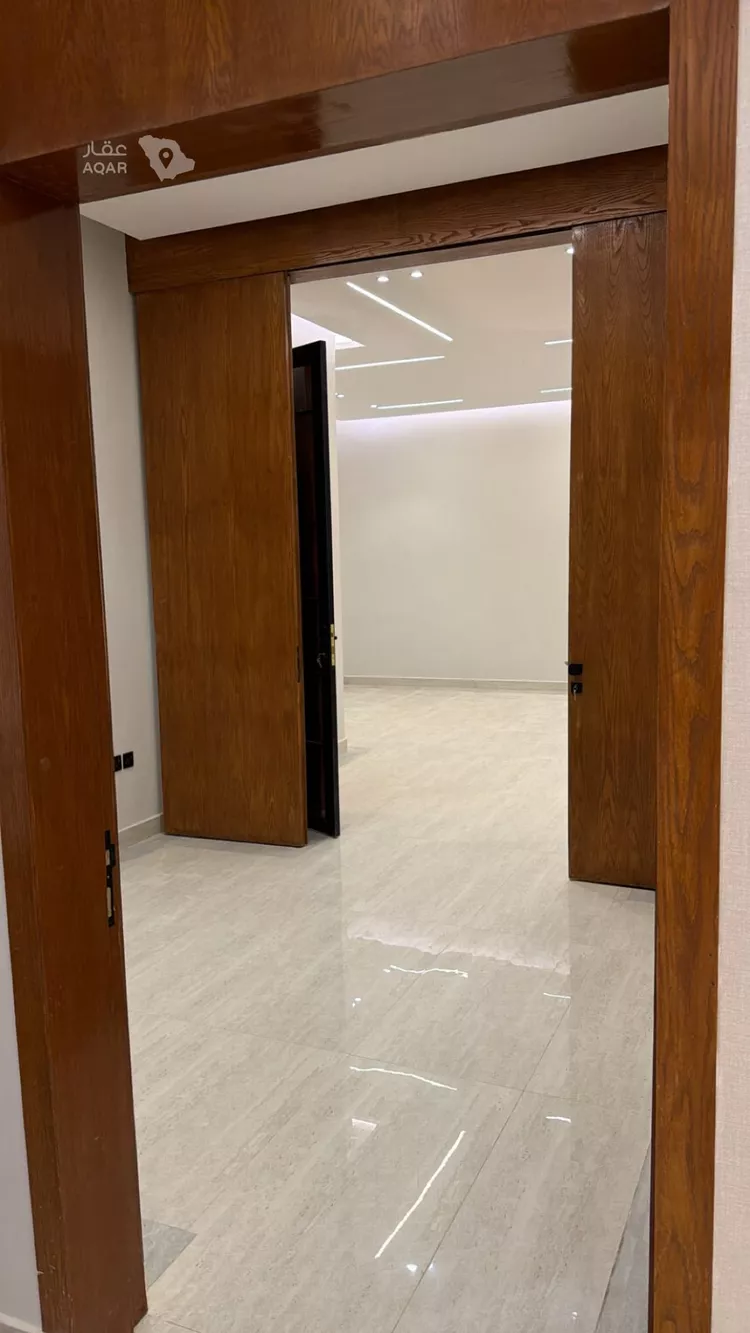 دور للبيع في شارع 32095120, حي النظيم, مدينة الرياض, منطقة الرياض صورة 2