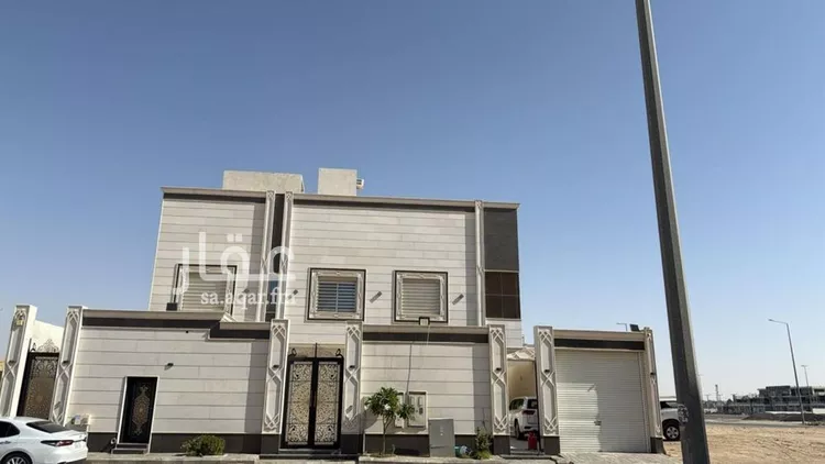 فيلا للبيع في شارع أحمد بن سعد الخيفي, حي العارض, مدينة الرياض, منطقة الرياض