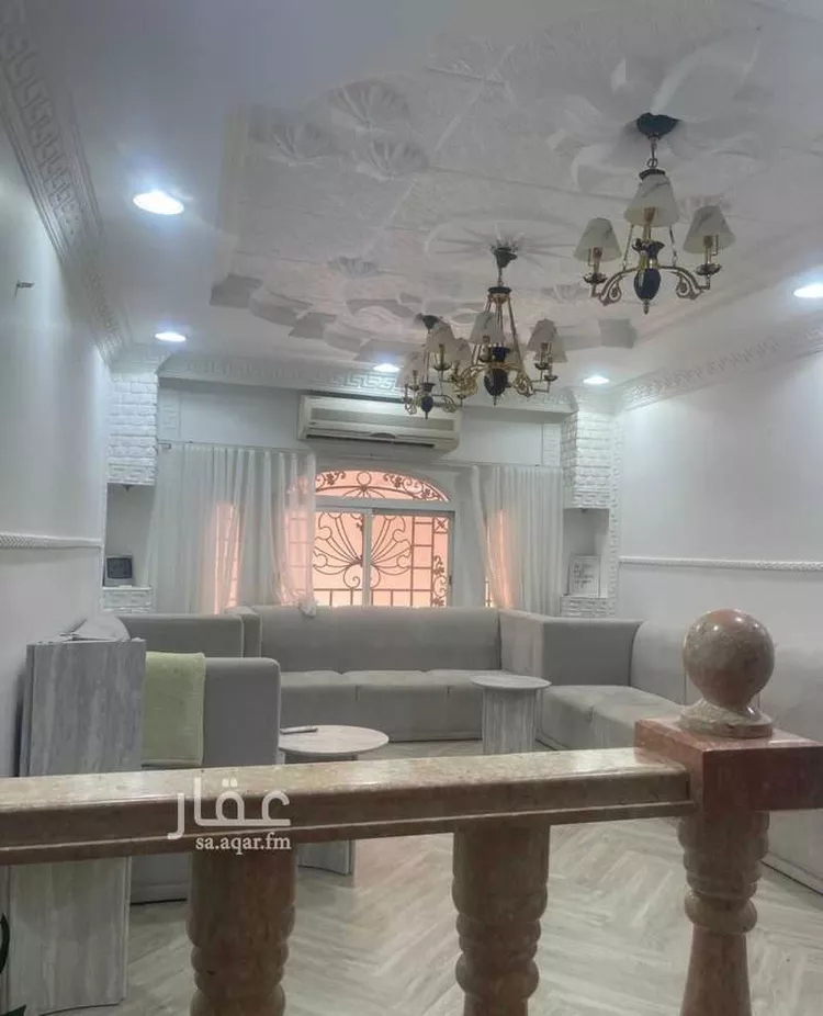 فيلا للبيع في شارع الدوحة, حي لبن, مدينة الرياض, منطقة الرياض صورة 2
